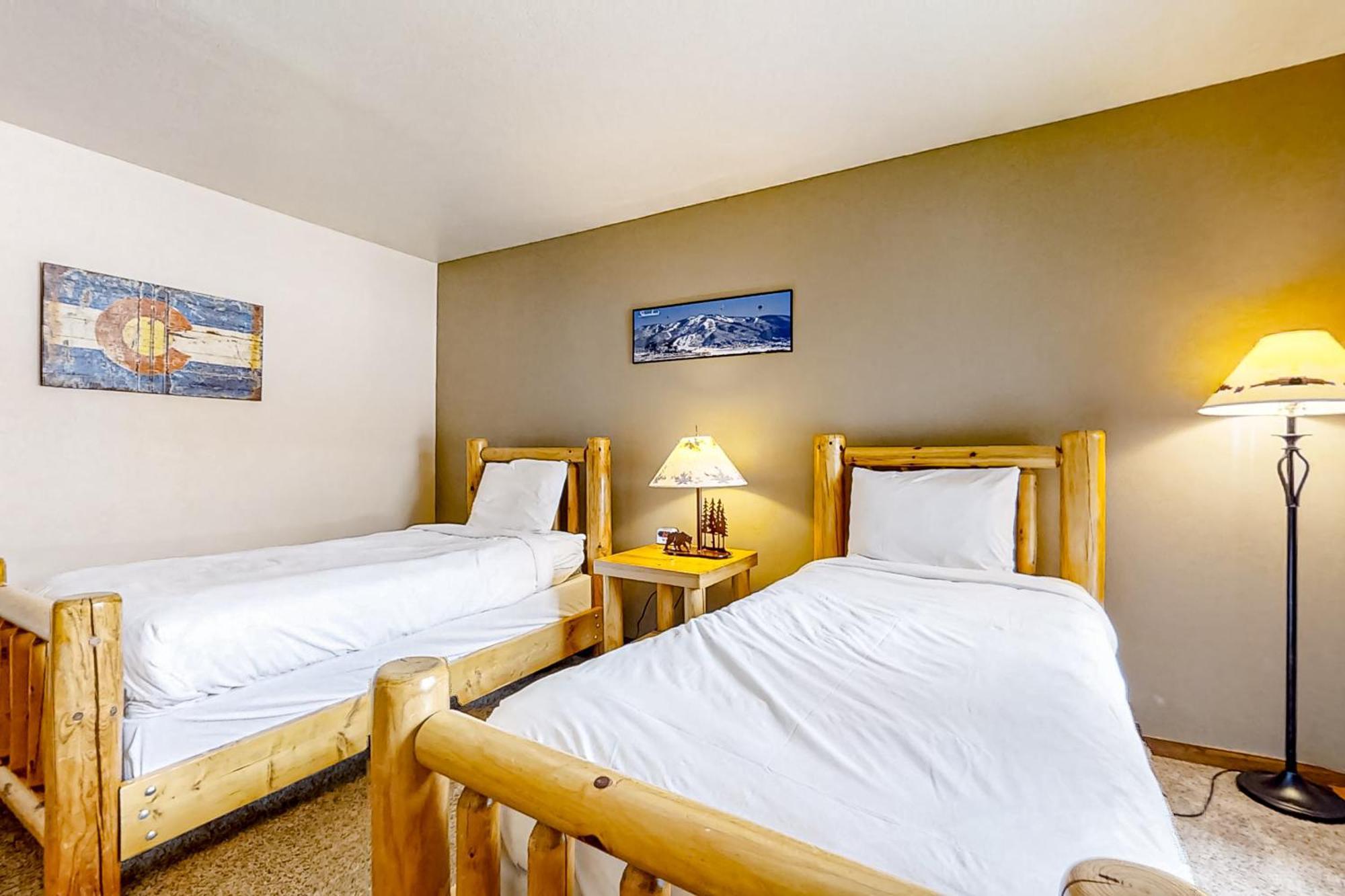 The Lodge At Steamboat By Vacasa Steamboat Springs Room photo